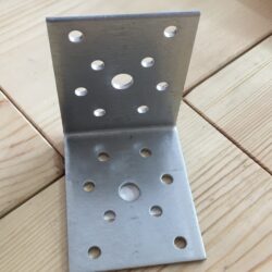 Coltar perforat 90° - 70x 70x55x2.5mm -tip 4